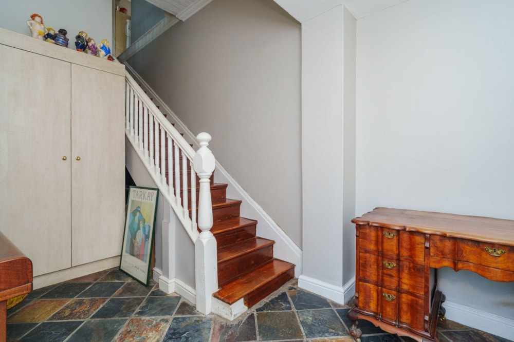 Apartment for sale in Claremont, Cape Town - KW1747837
