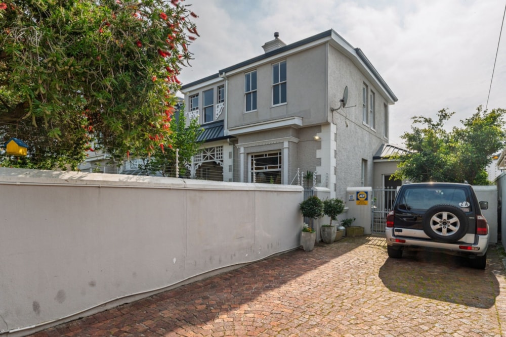 Apartment for sale in Claremont, Cape Town - KW1747837