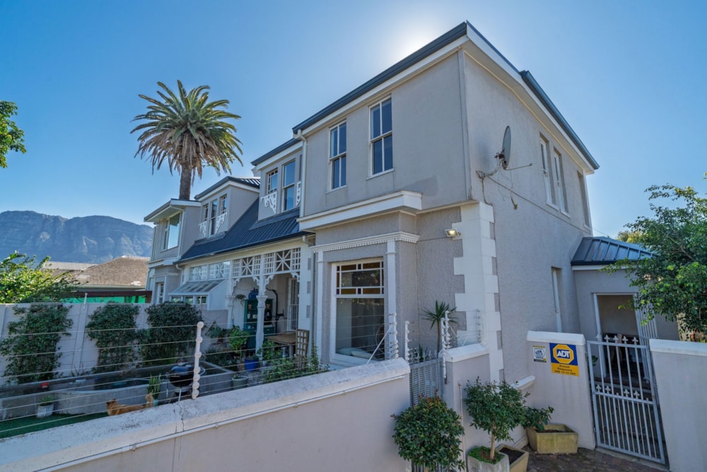 Apartment for sale in Claremont, Cape Town - KW1747837 Apartment for sale in Claremont, Cape Town - KW1747837
