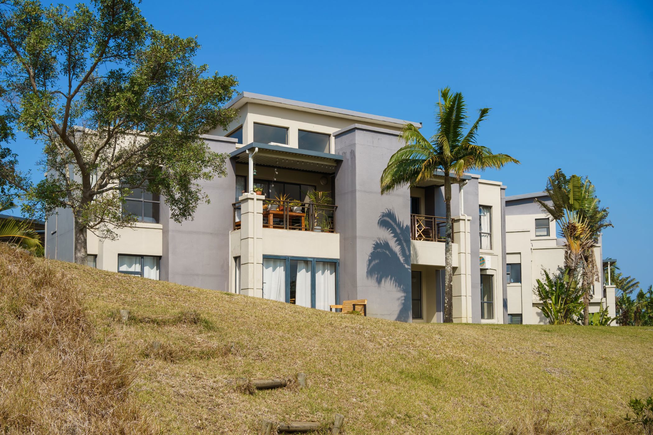Apartment for sale in Palm Lakes Estates - 1BD1749573