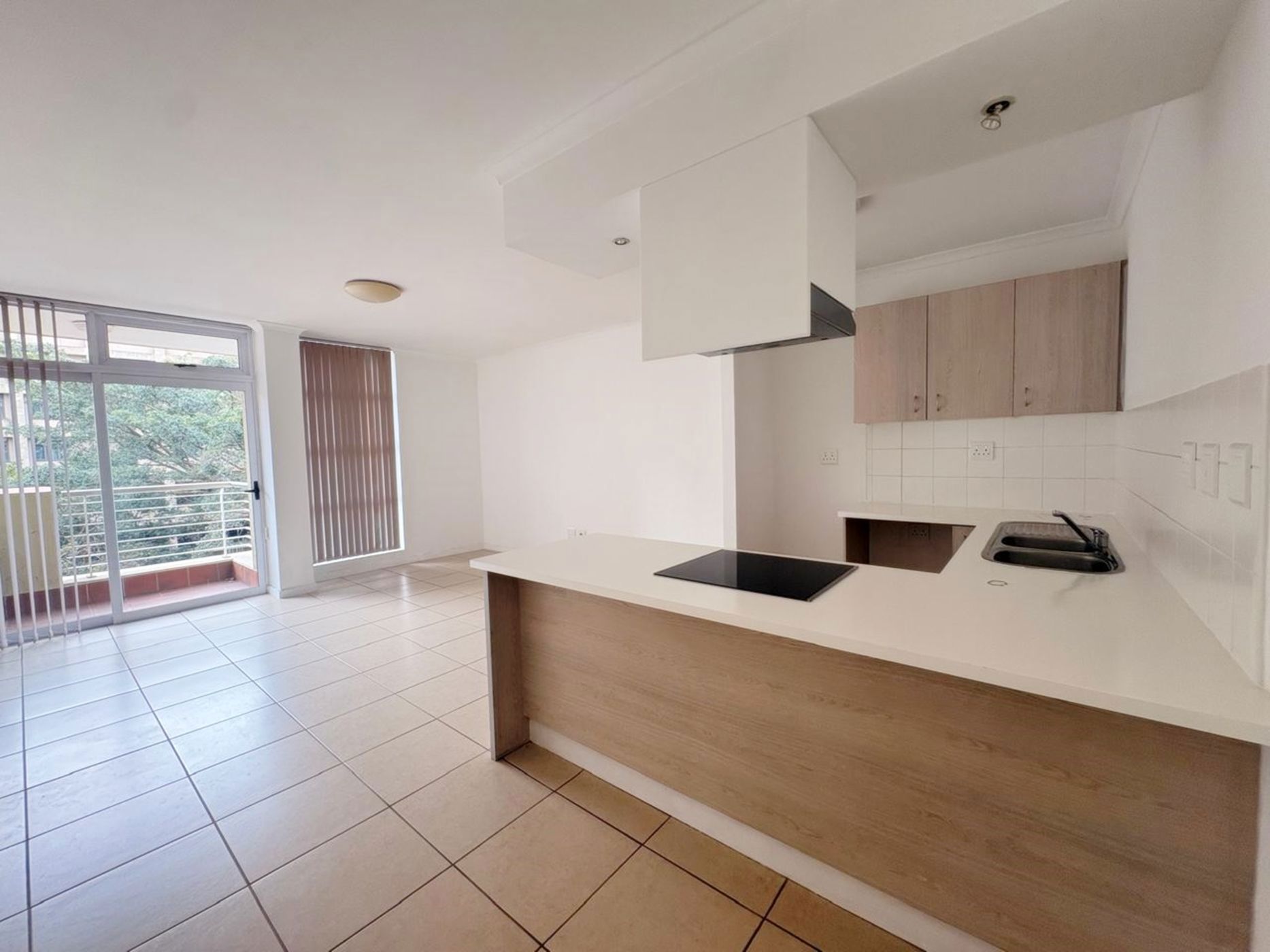 Apartment for sale in uMhlanga Ridge - 1ND1750435