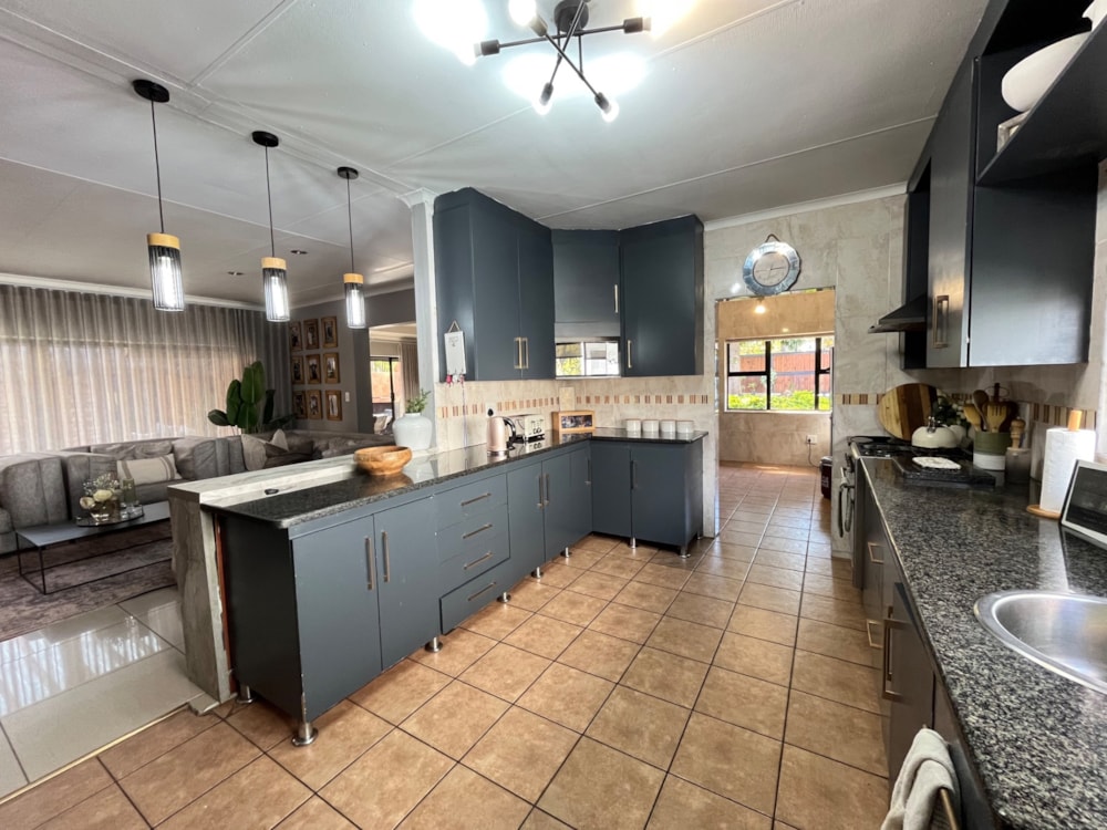 House for sale in Polokwane - 1PS1750796