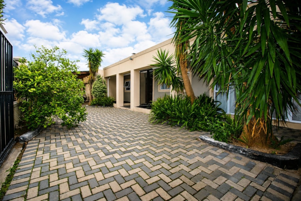 House for sale in Edgemead - 1PLA1747901