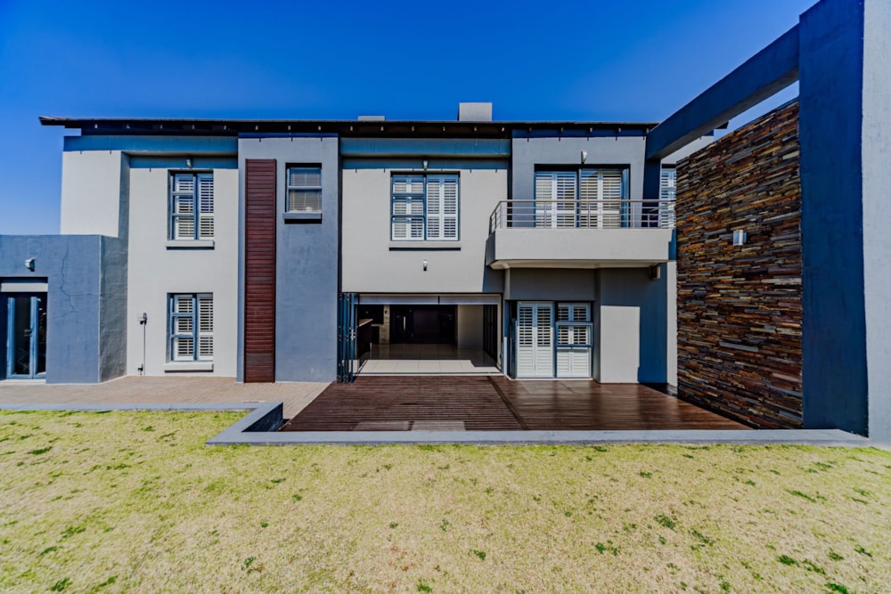 Double-storey house for sale in Midstream Estate - CN1747809 Double-storey house for sale in Midstream Estate - CN1747809