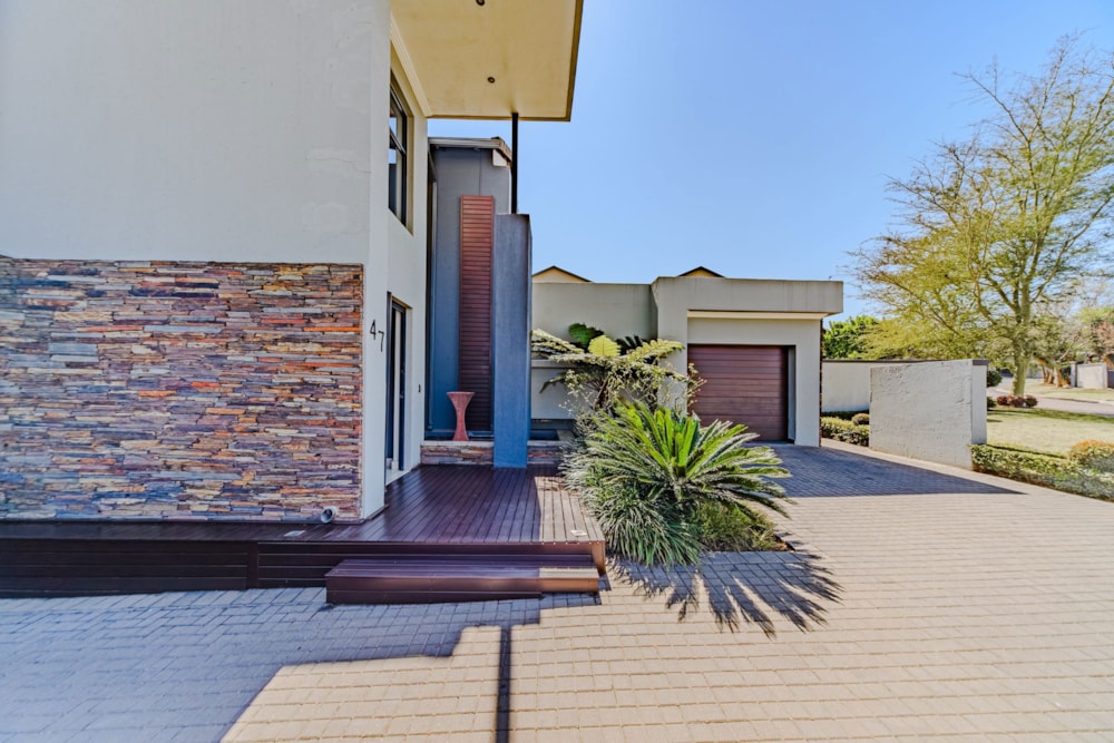 Double-storey house for sale in Midstream Estate - CN1747809