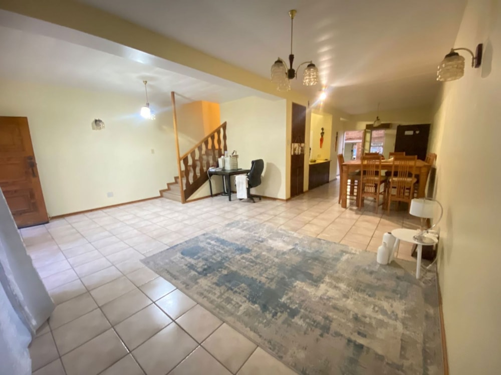 Townhouse for sale in Arboretum, Bloemfontein - 1BX1695051 Townhouse for sale in Arboretum, Bloemfontein - 1BX1695051