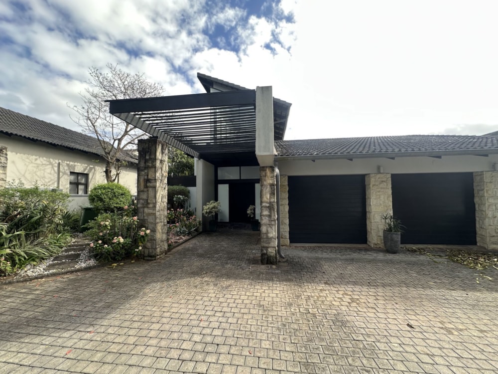 Golf estate house for sale in Meer en See - 1RY1746909 Golf estate house for sale in Meer en See - 1RY1746909