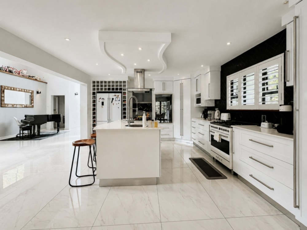 Golf estate house for sale in Meer en See - 1RY1746909 Golf estate house for sale in Meer en See - 1RY1746909