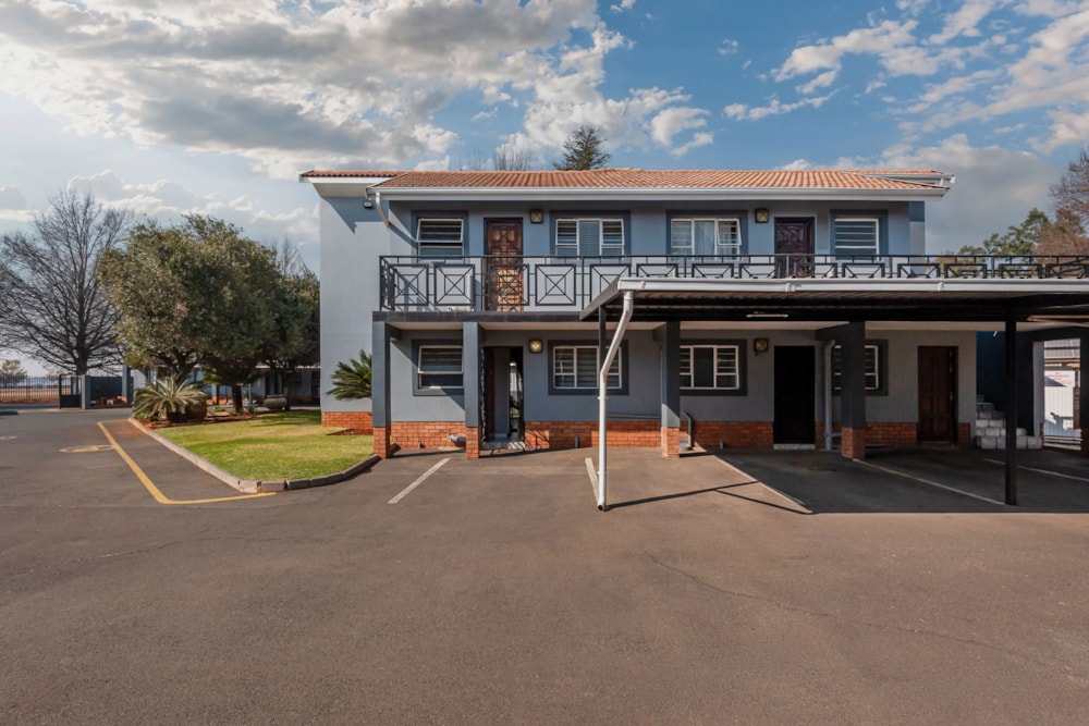 Townhouse for sale in Brenthurst - 1BJ1747902
