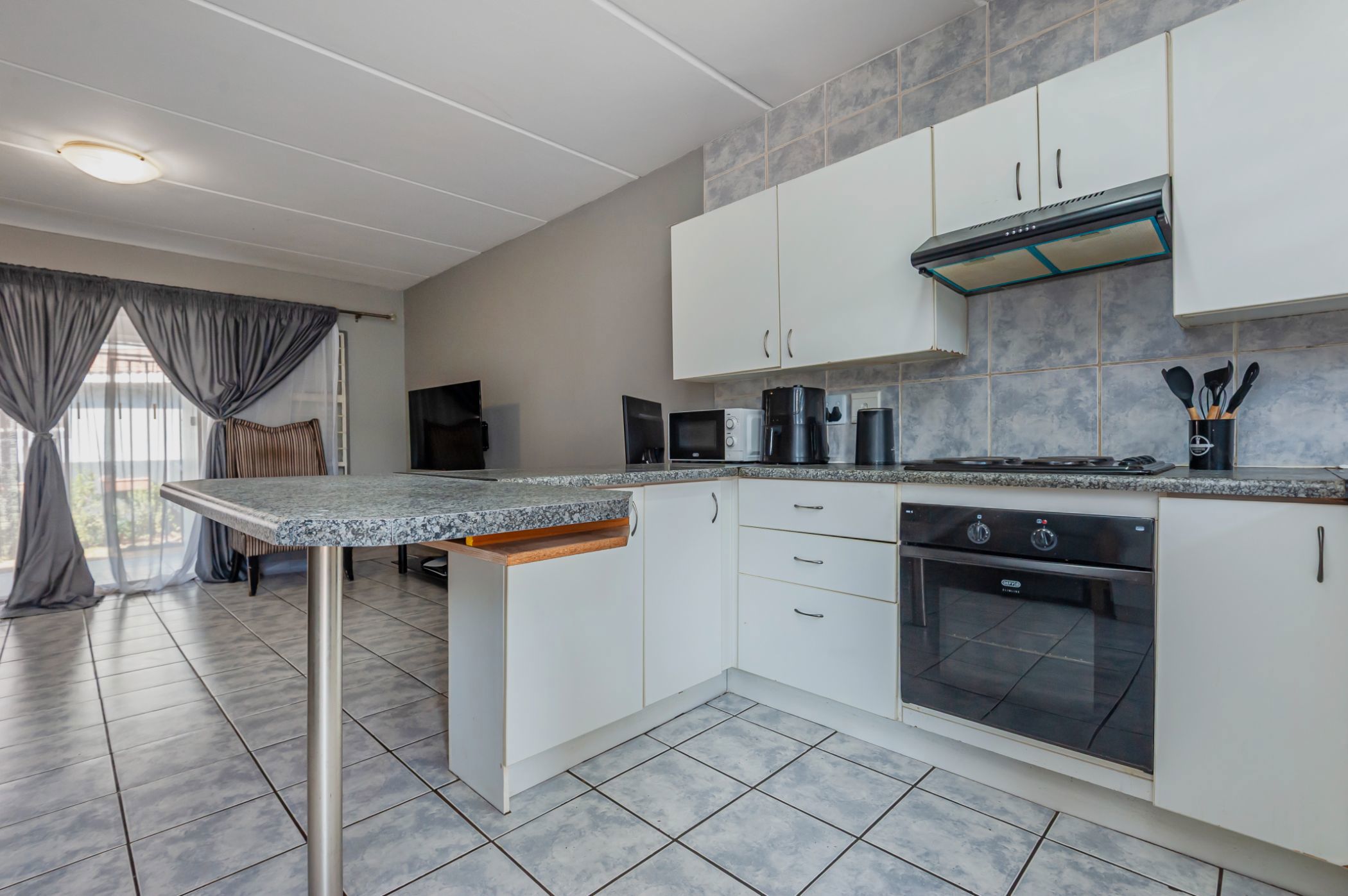 Townhouse for sale in Brenthurst - 1BJ1747902