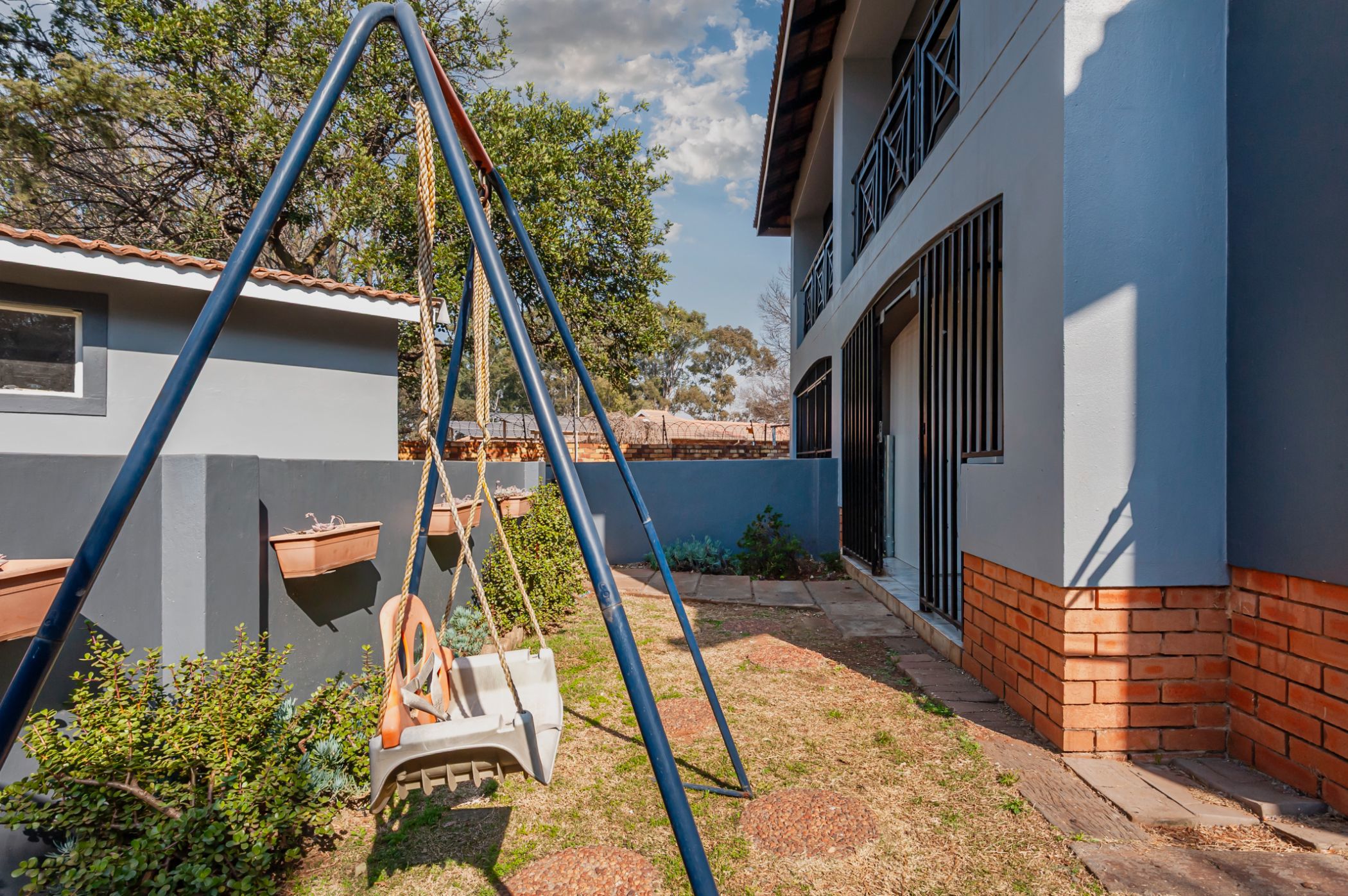 Townhouse for sale in Brenthurst - 1BJ1747902