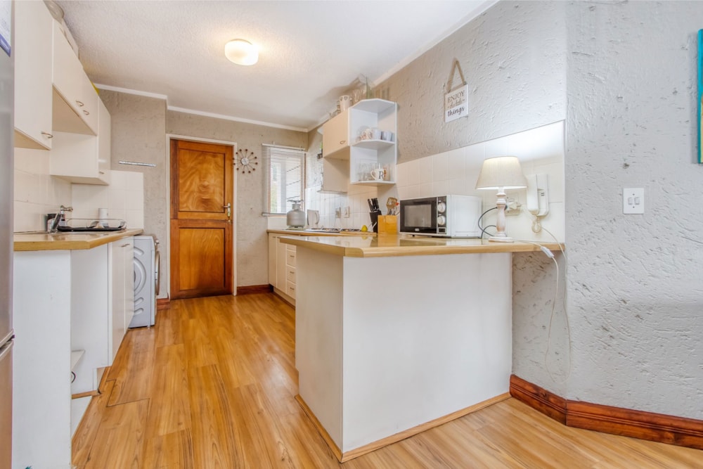 Apartment for sale in Craighall Park - HP1748668 Apartment for sale in Craighall Park - HP1748668