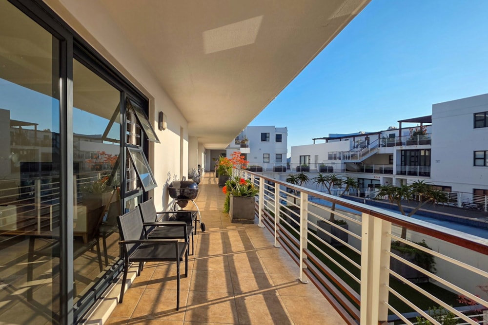 Apartment for sale in Big Bay - 1TV1749344