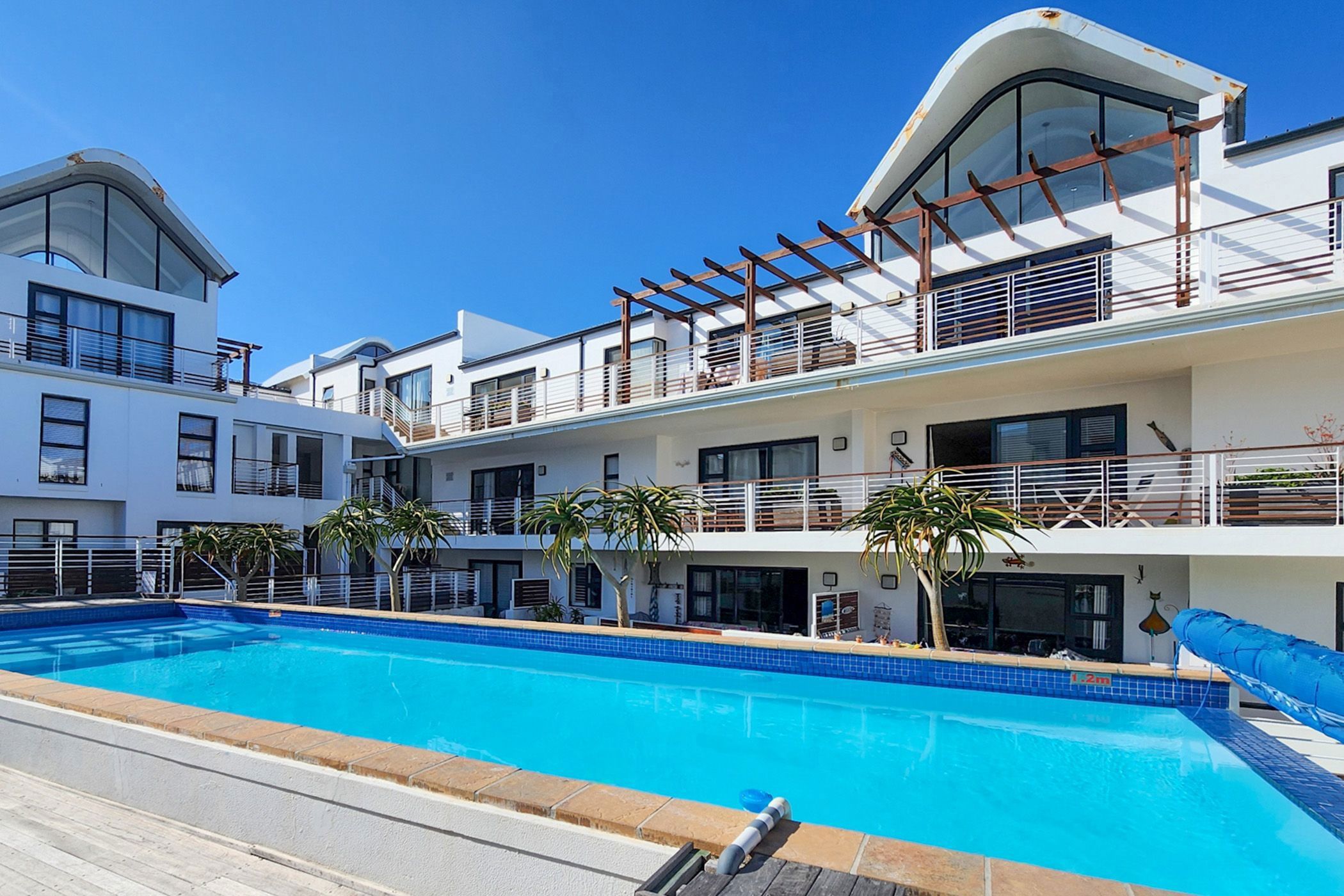 Apartment for sale in Big Bay - 1TV1749344