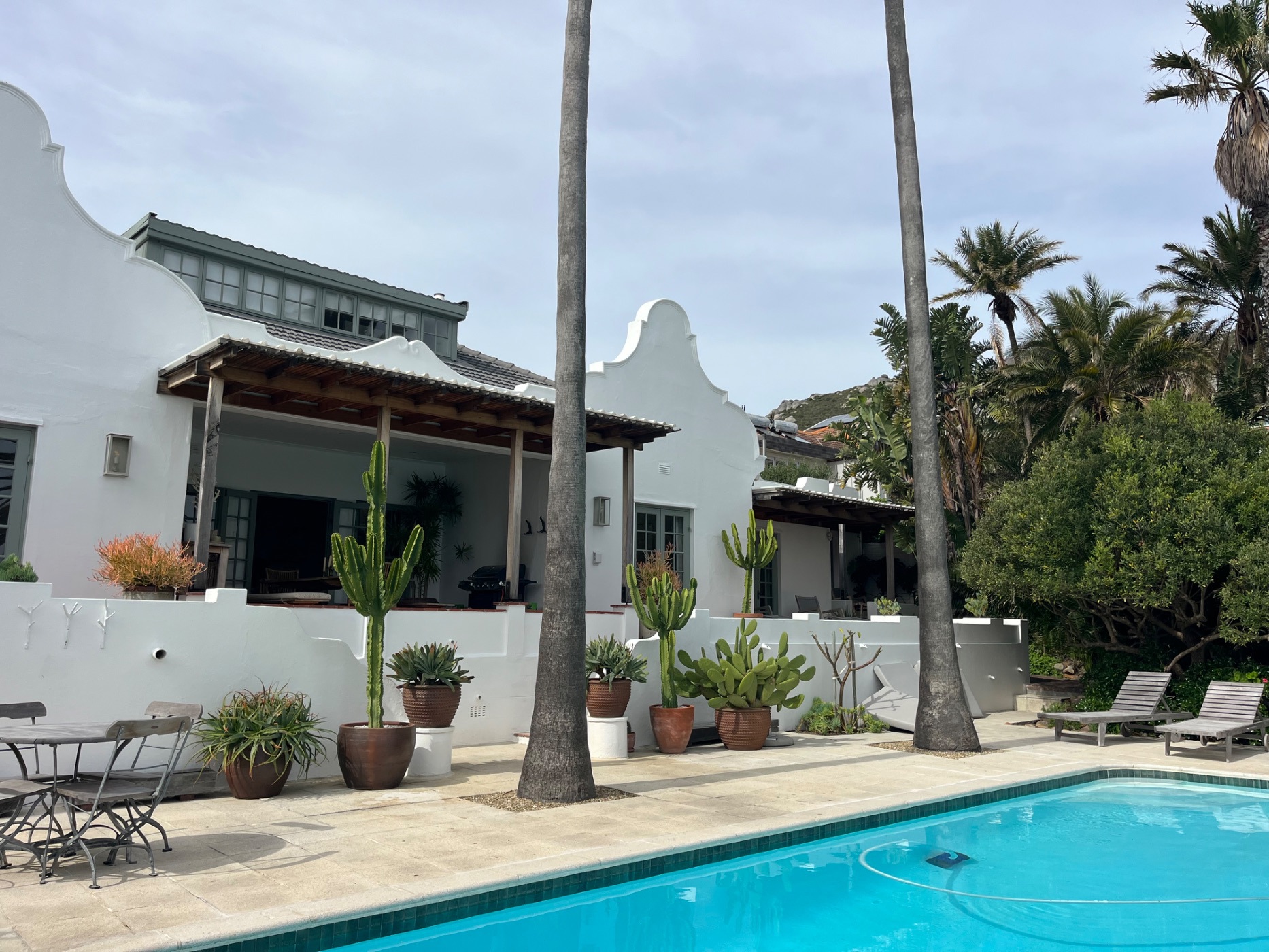 House to rent in Llandudno - HYL1749756