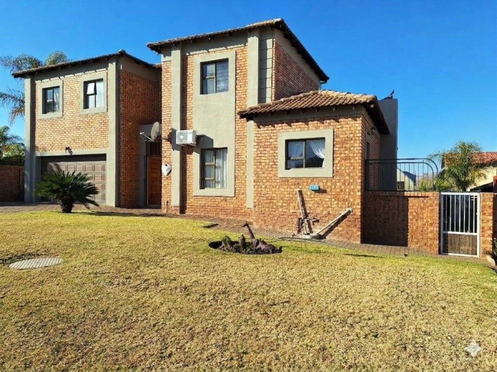 House for sale in Sterkspruit Estate - 1LY1747868 House for sale in Sterkspruit Estate - 1LY1747868