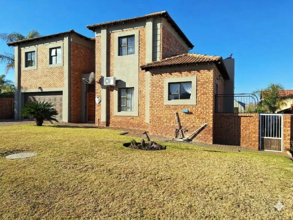 House for sale in Sterkspruit Estate - 1LY1747868 House for sale in Sterkspruit Estate - 1LY1747868