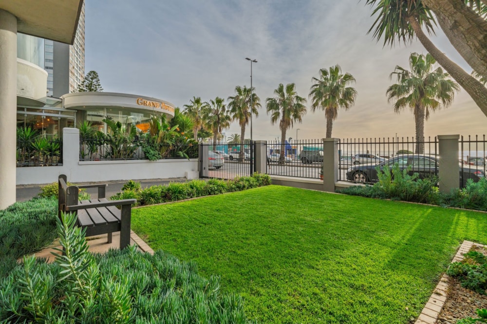 Studio apartment for sale in Sea Point - AS1749020 Studio apartment for sale in Sea Point - AS1749020