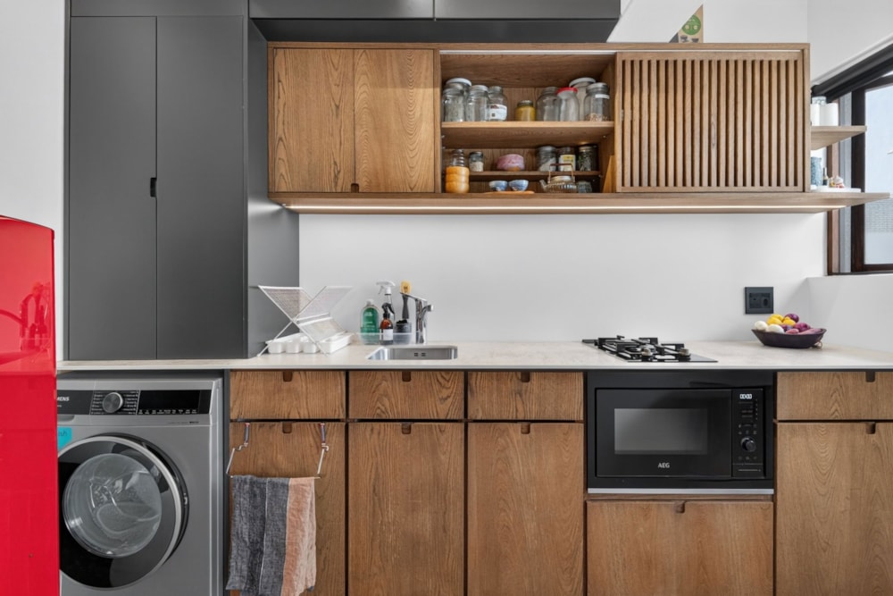 Studio apartment for sale in Sea Point - AS1749020 Studio apartment for sale in Sea Point - AS1749020