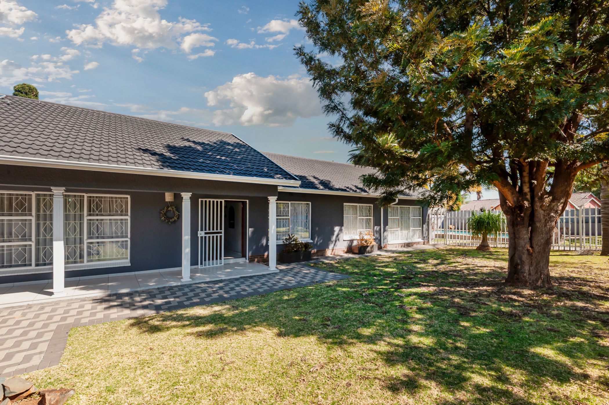 House for sale in Brackendowns - 1GV1748607