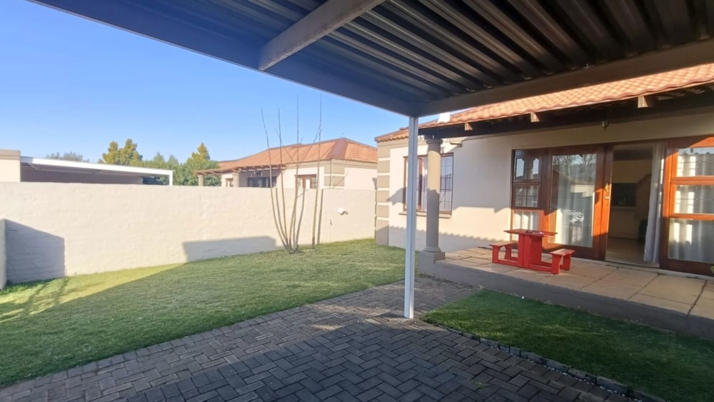 Townhouse to rent in Langenhovenpark - 1BX1747559 Townhouse to rent in Langenhovenpark - 1BX1747559
