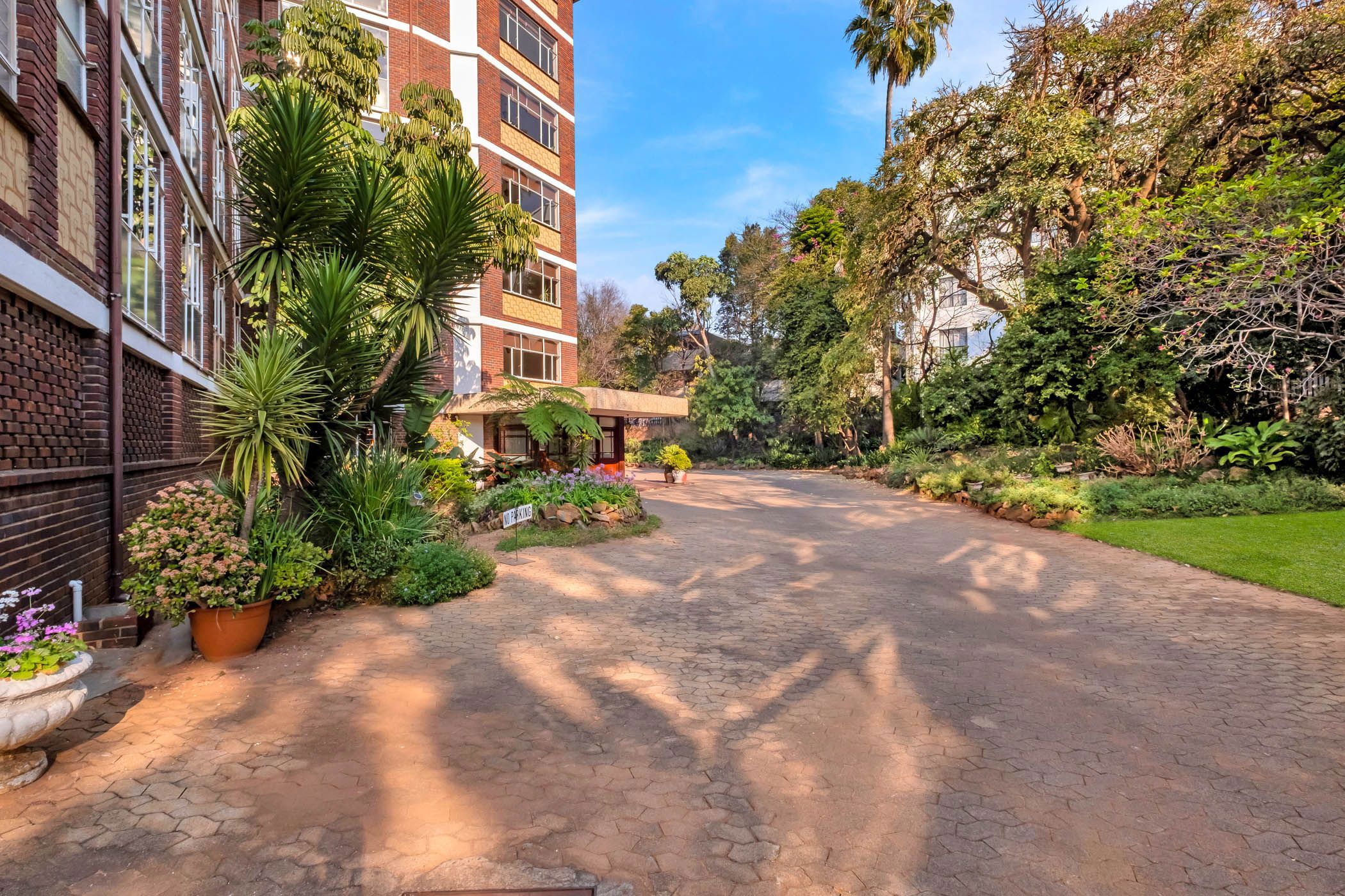 Apartment for sale in Illovo - HP1747843