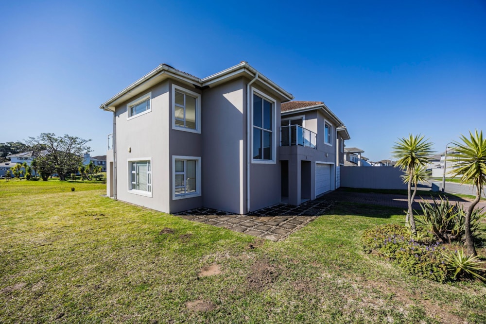 House for sale in Beacon Bay - 1EZ1749111 House for sale in Beacon Bay - 1EZ1749111