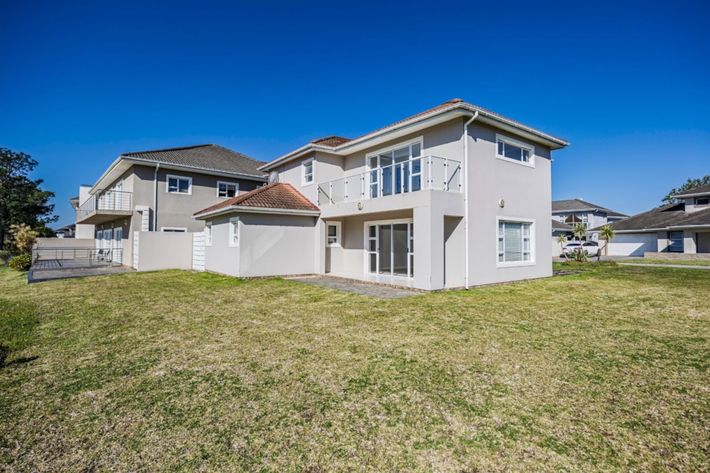 House for sale in Beacon Bay - 1EZ1749111 House for sale in Beacon Bay - 1EZ1749111