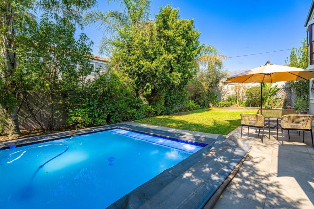Townhouse for sale in Sunninghill Gardens - FW1748535