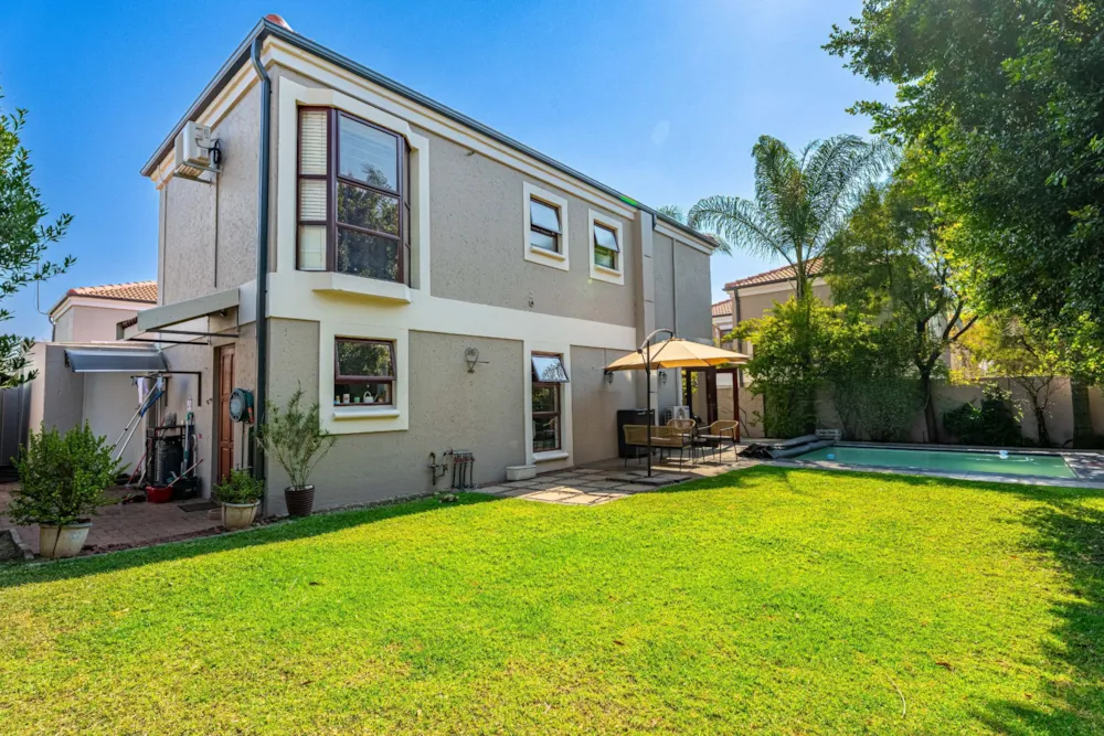 Townhouse for sale in Sunninghill Gardens - FW1748535