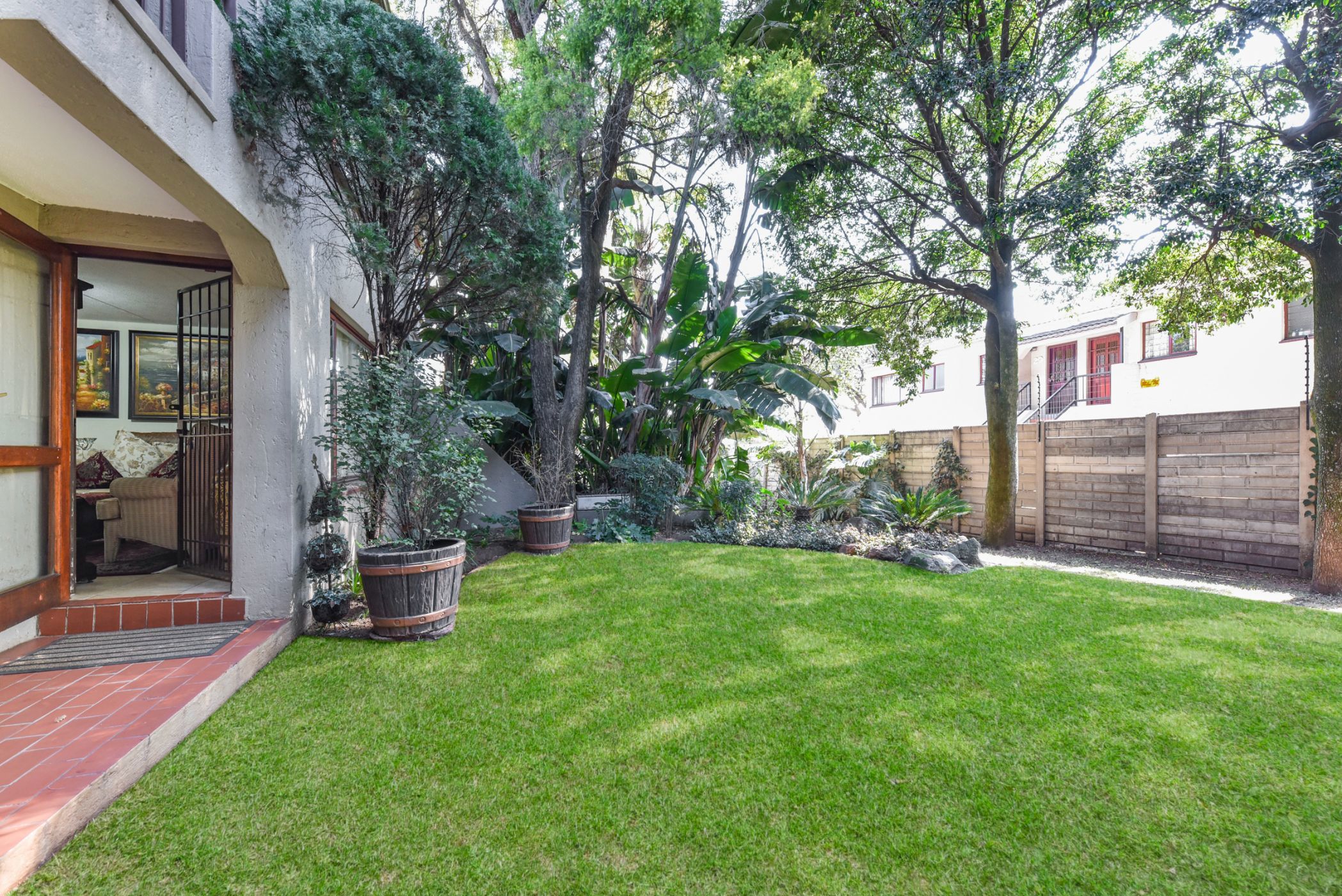 Apartment for sale in Sunninghill Gardens - FW1747535