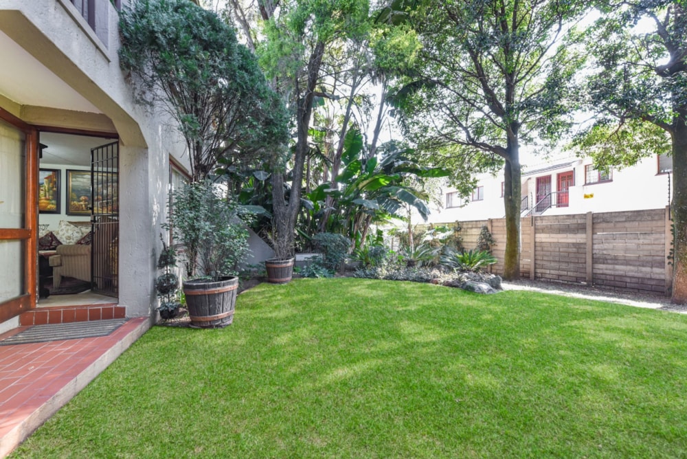 Apartment for sale in Sunninghill Gardens - FW1747535
