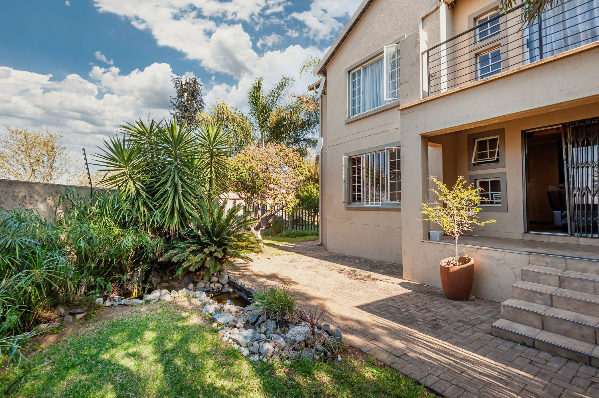 Townhouse for sale in North Riding - RAN1749122