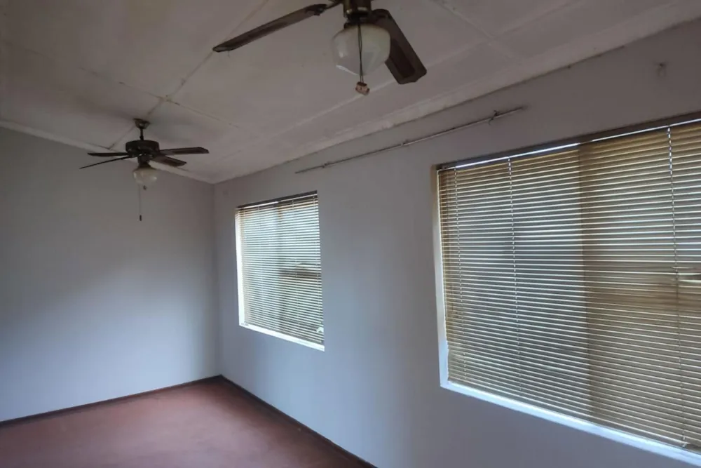 House let in Van Riebeeck Hoogte - 1UK1723045 House let in Van Riebeeck Hoogte - 1UK1723045