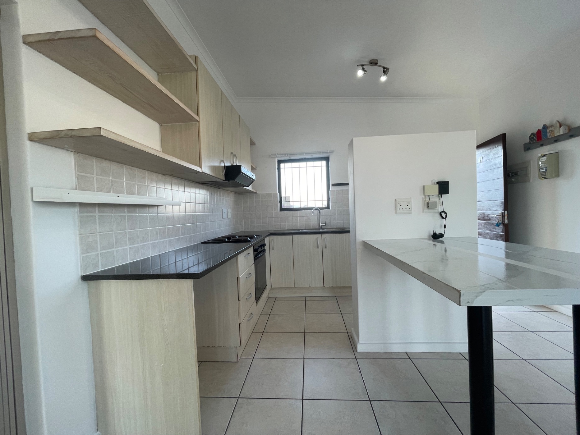 Apartment to rent in Burgundy Estate - 1PLA1747935