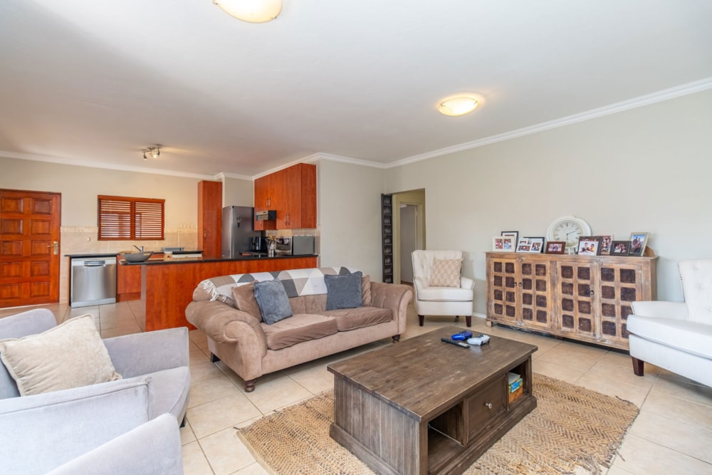Apartment for sale in Weltevredenpark - RAN1748364 Apartment for sale in Weltevredenpark - RAN1748364