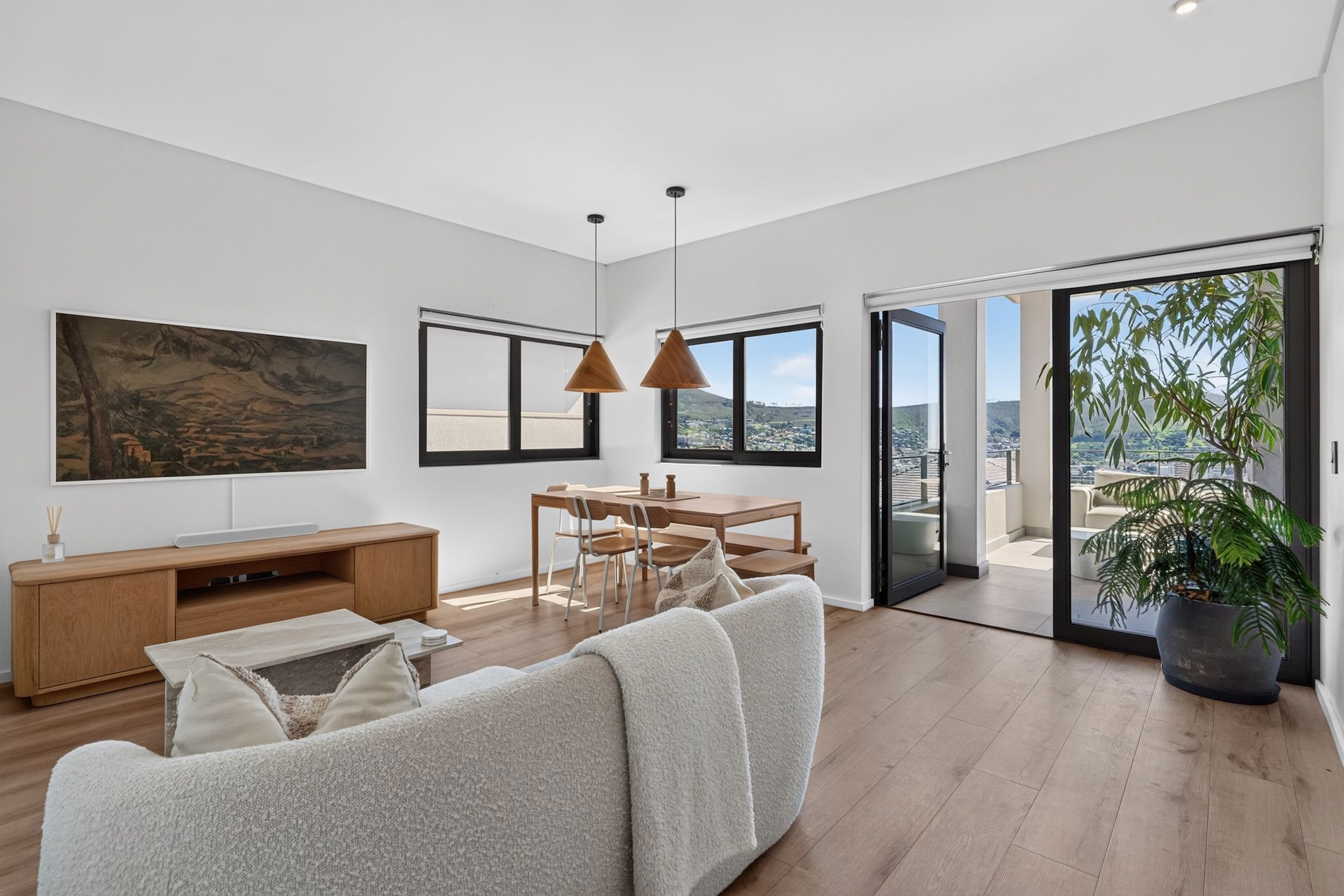 Apartment for sale in Vredehoek - AS1743310