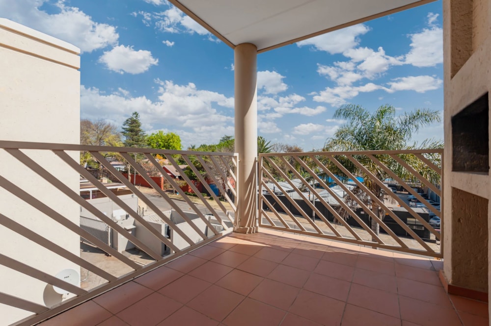 Apartment for sale in Blackheath, Randburg - RAN1749738 Apartment for sale in Blackheath, Randburg - RAN1749738