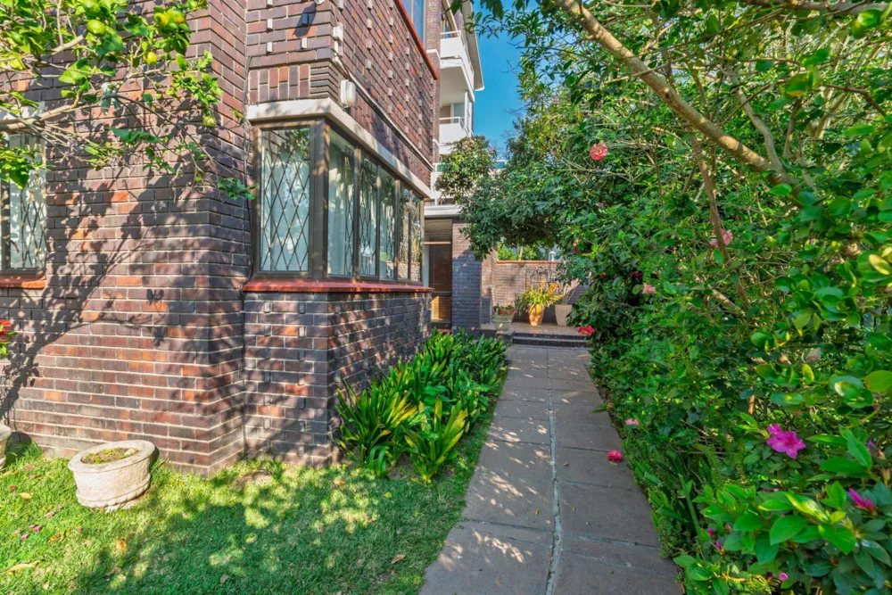 Apartment for sale in Rondebosch - KW1747826 Apartment for sale in Rondebosch - KW1747826