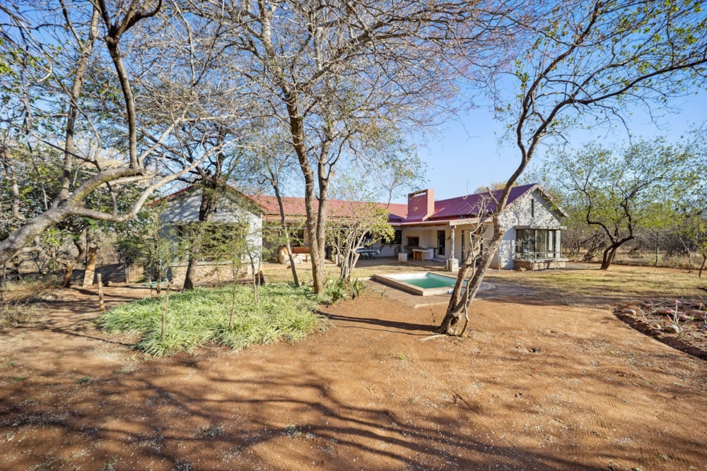 House for sale in Hoedspruit Wildlife Estate - 1HS1749815 House for sale in Hoedspruit Wildlife Estate - 1HS1749815