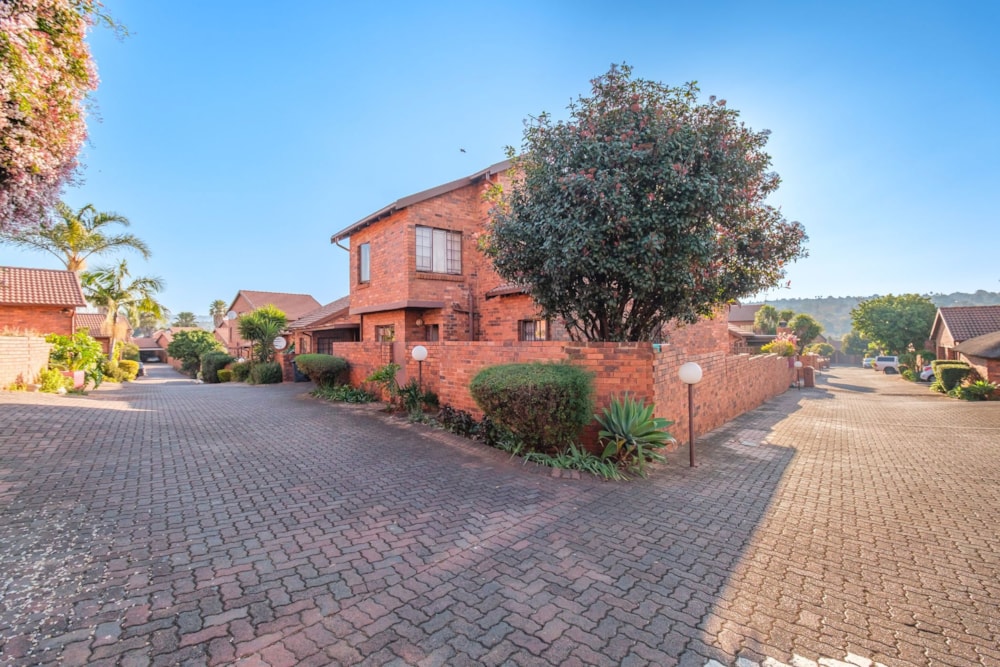 Apartment for sale in Weltevredenpark - RAN1747310