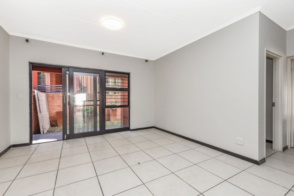 Apartment for sale in Douglasdale - FW1749330 Apartment for sale in Douglasdale - FW1749330
