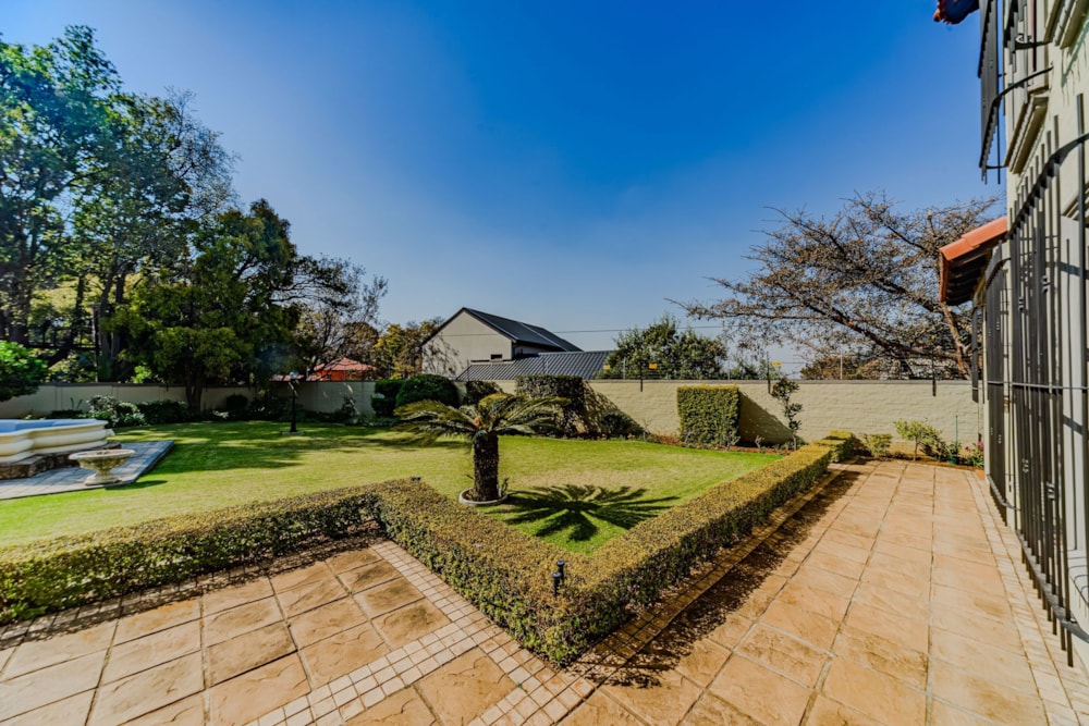 House for sale in Waterkloof Ridge - PT1749674 House for sale in Waterkloof Ridge - PT1749674