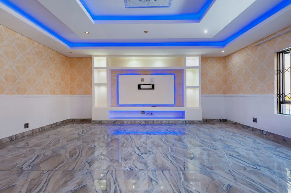 Multi-storey house for sale in Bedfordview - BED1748755 Multi-storey house for sale in Bedfordview - BED1748755