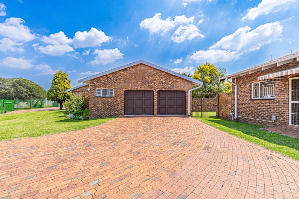 Townhouse for sale in Northmead - EN1753408 Townhouse for sale in Northmead - EN1753408