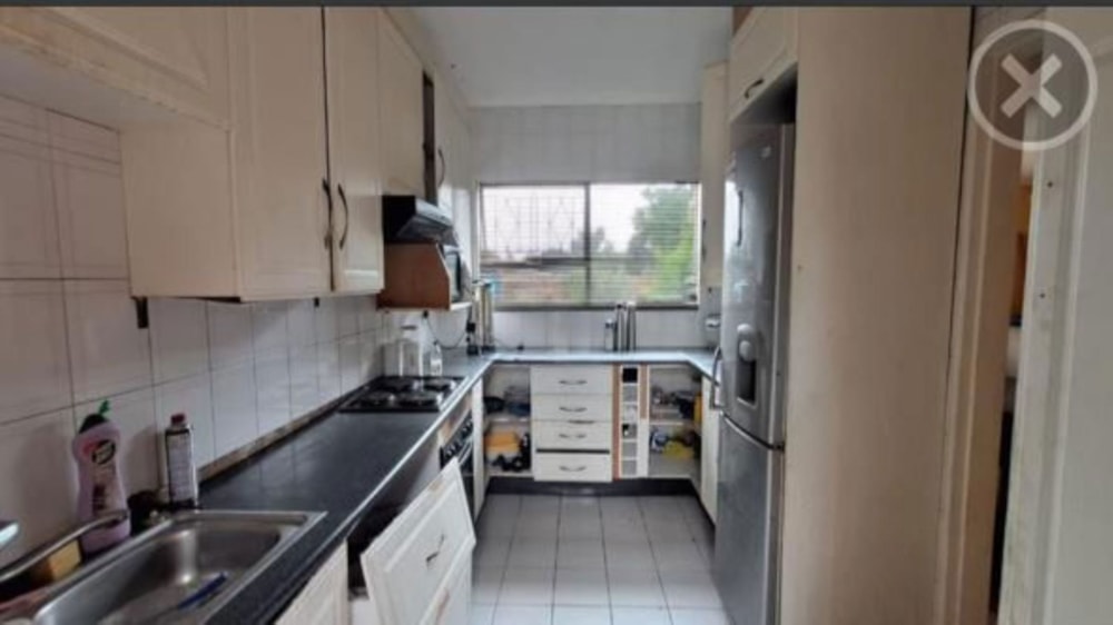 House for sale in Crystal Park - EN1751312 House for sale in Crystal Park - EN1751312