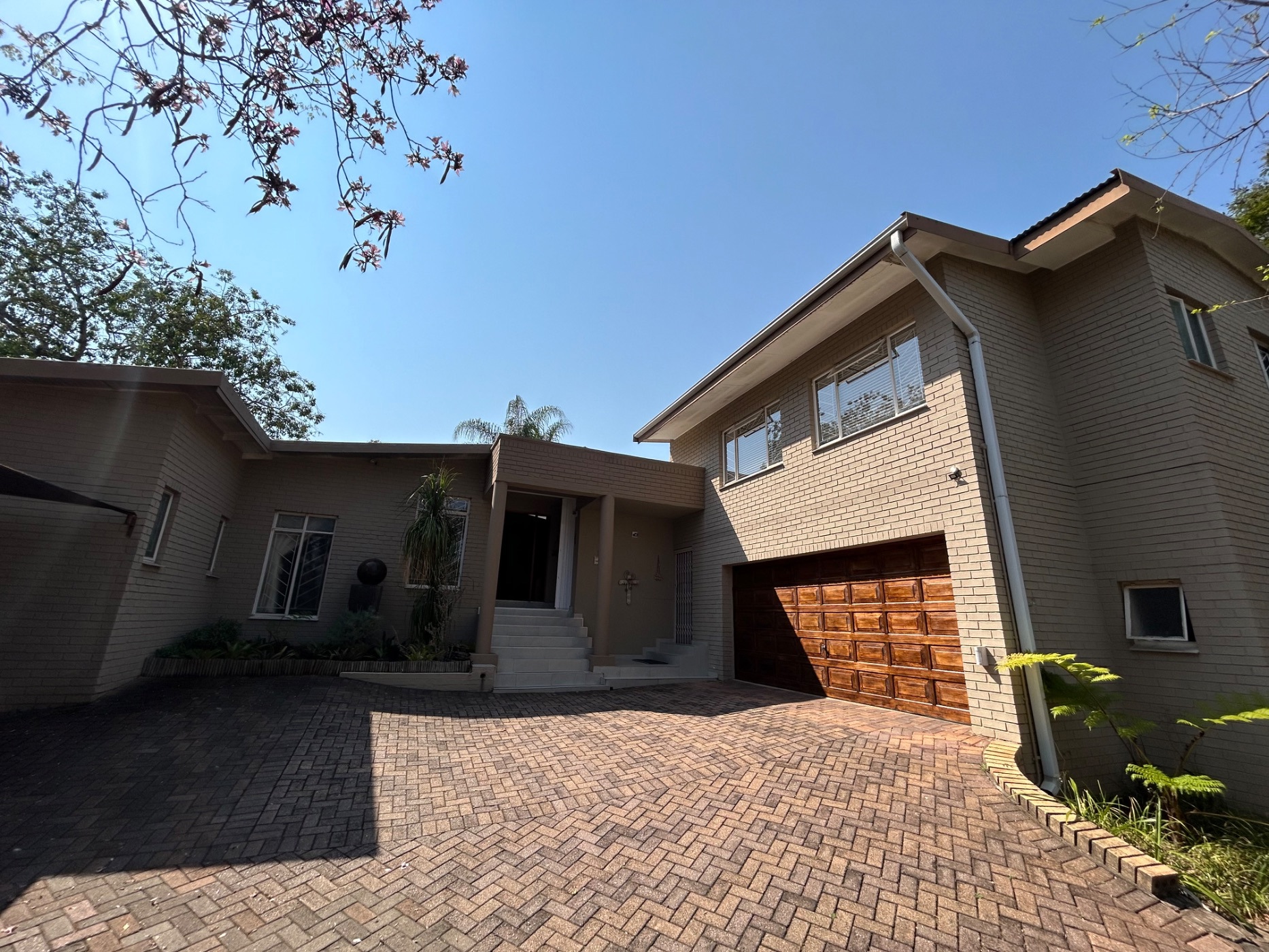 House for sale in Mbombela Ext 5 (Nelspruit Ext 5) - 1NS1743664