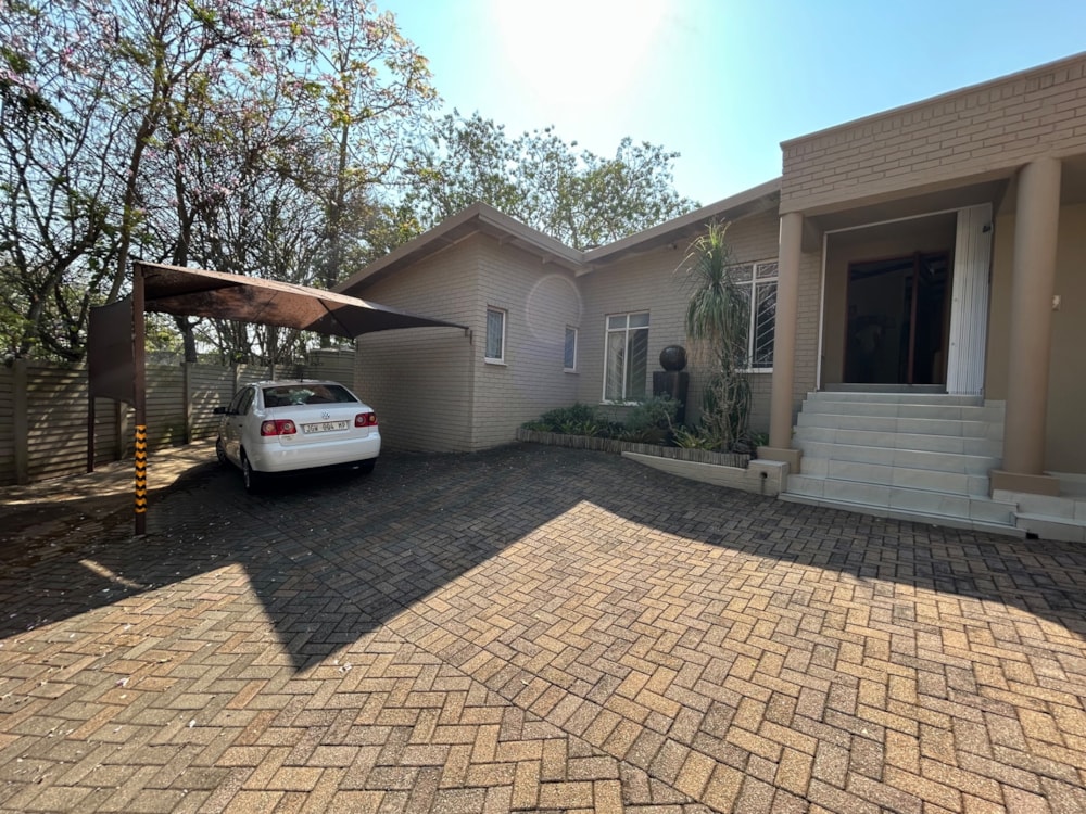House for sale in Mbombela Ext 5 (Nelspruit Ext 5) - 1NS1743664 House for sale in Mbombela Ext 5 (Nelspruit Ext 5) - 1NS1743664