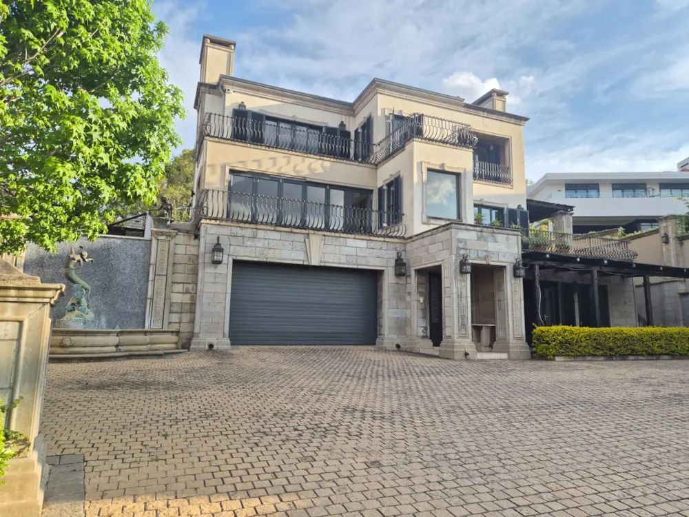 House for sale in Waterkloof Ridge - PT1744677 House for sale in Waterkloof Ridge - PT1744677