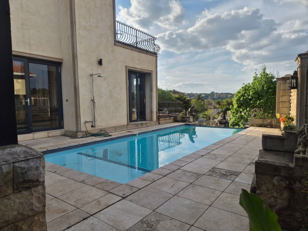 House for sale in Waterkloof Ridge - PT1744677